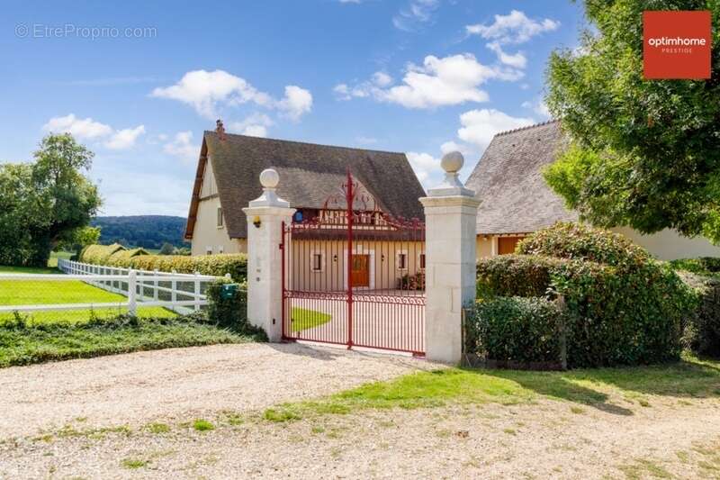 Maison à MARAIS-VERNIER