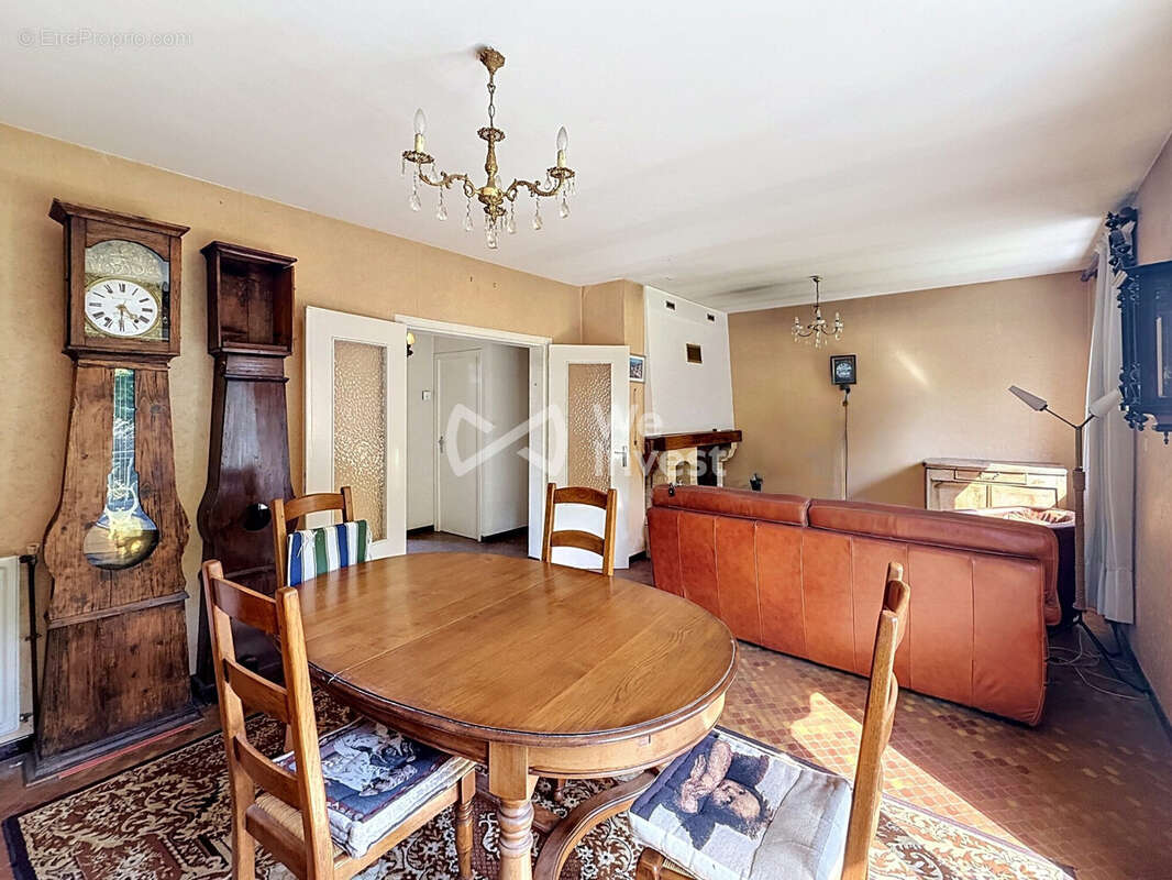 Maison 86 m² à Narcastet  - photo 7
