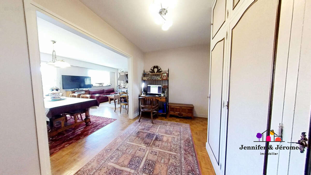 Appartement à ENGHIEN-LES-BAINS