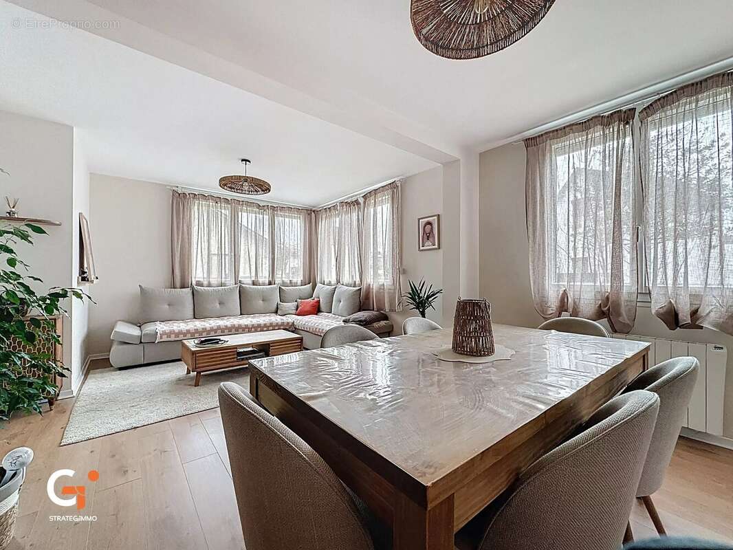 Maison à SOTTEVILLE-LES-ROUEN