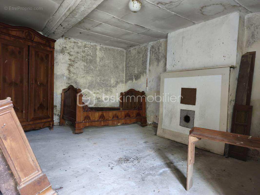 Maison à SAINT-CYR-EN-PAIL