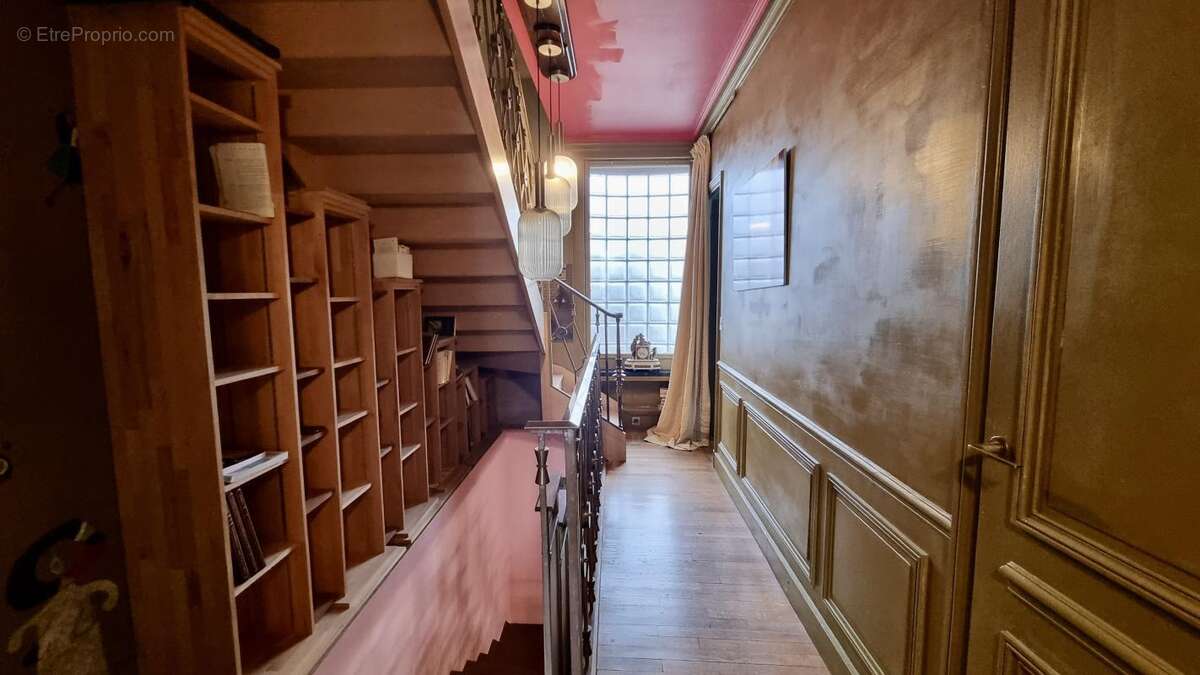 Appartement à IVRY-SUR-SEINE