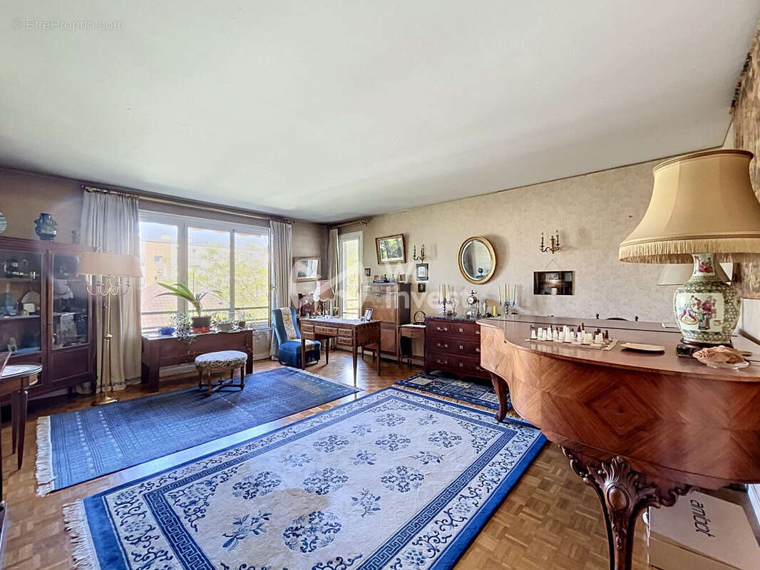 Appartement à SAINT-CLOUD