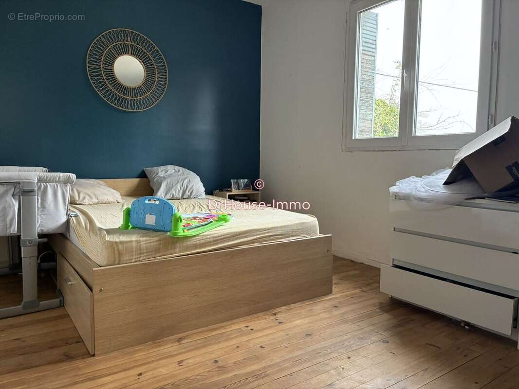 Maison à LIVRON-SUR-DROME