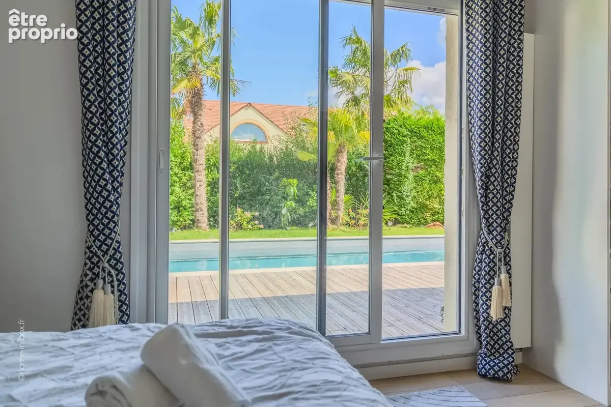 En exclusivité – villa d’exception avec piscine à bussy-saint-georges - photo 35