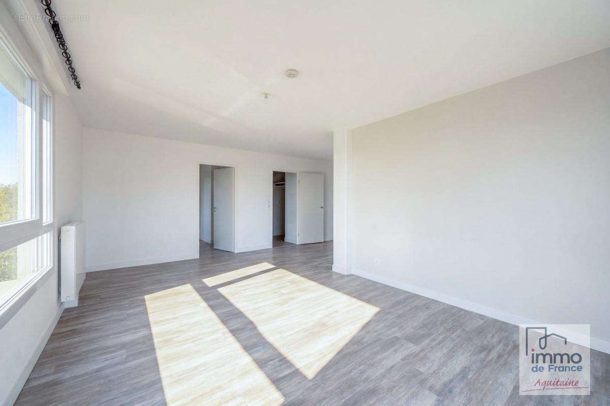 Appartement à TALENCE