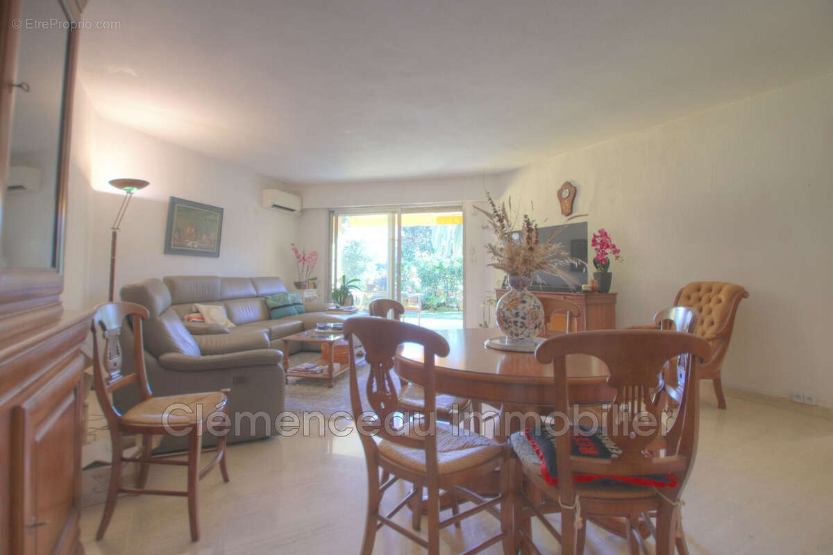 Appartement à CAGNES-SUR-MER