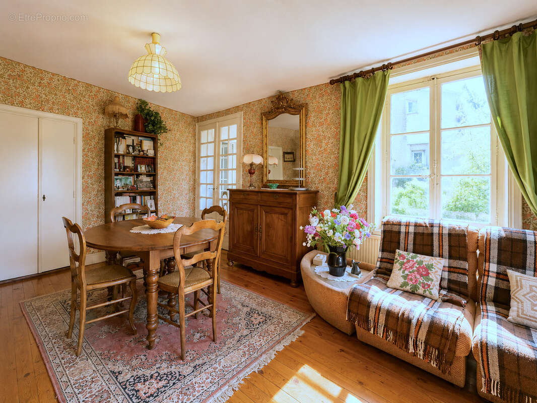 Maison à LOIRE-SUR-RHONE