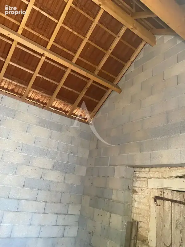 Garage et son terrain attenant à bâtir - GRENANT-LES-SOMBERNON - photo 4