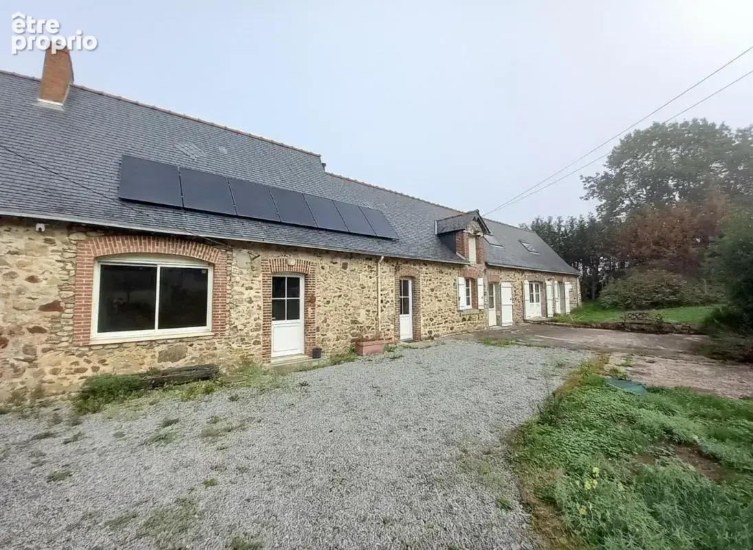 SAINT-PIERRE-LA-COUR – Longère en pierre 130m² avec dépendances et terrain d'1,34ha - photo 23