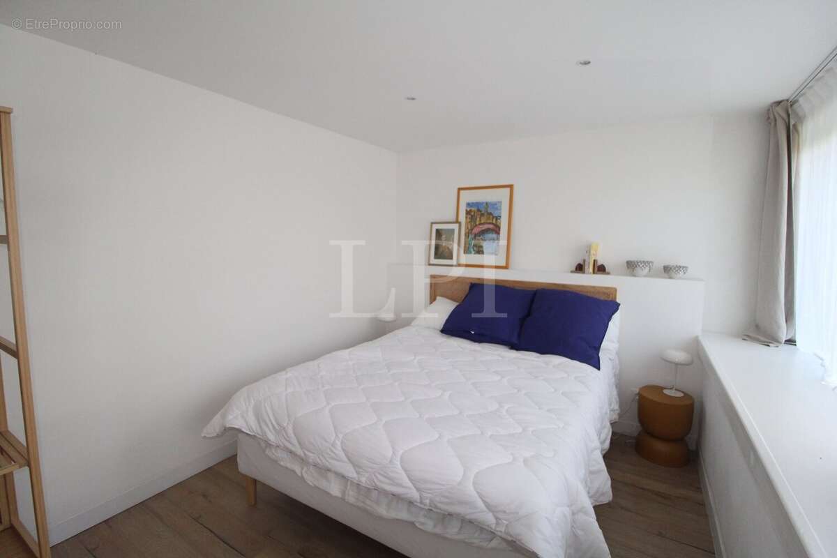 Maison à SAINT-MARTIN-DE-CASTILLON