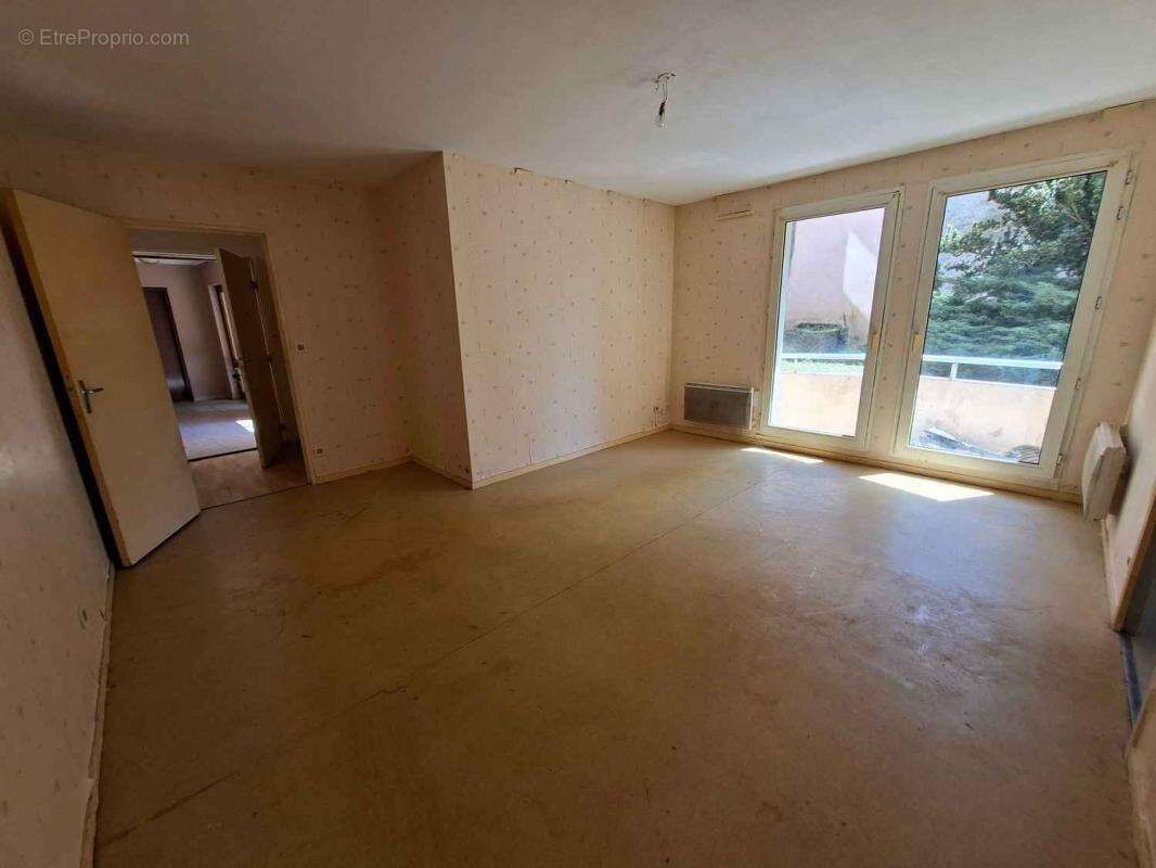 Appartement à VITTEAUX
