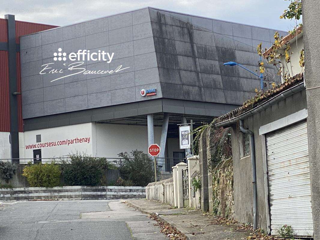 Maison à PARTHENAY