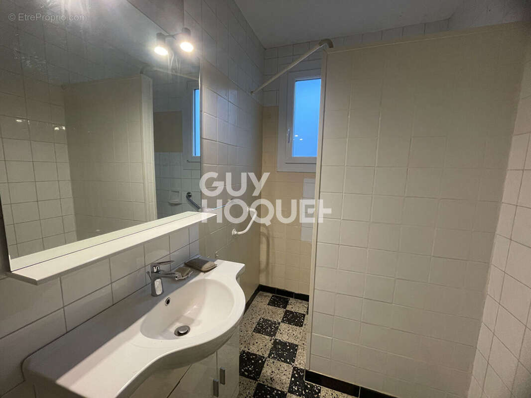 Maison à POUILLY-LES-FEURS