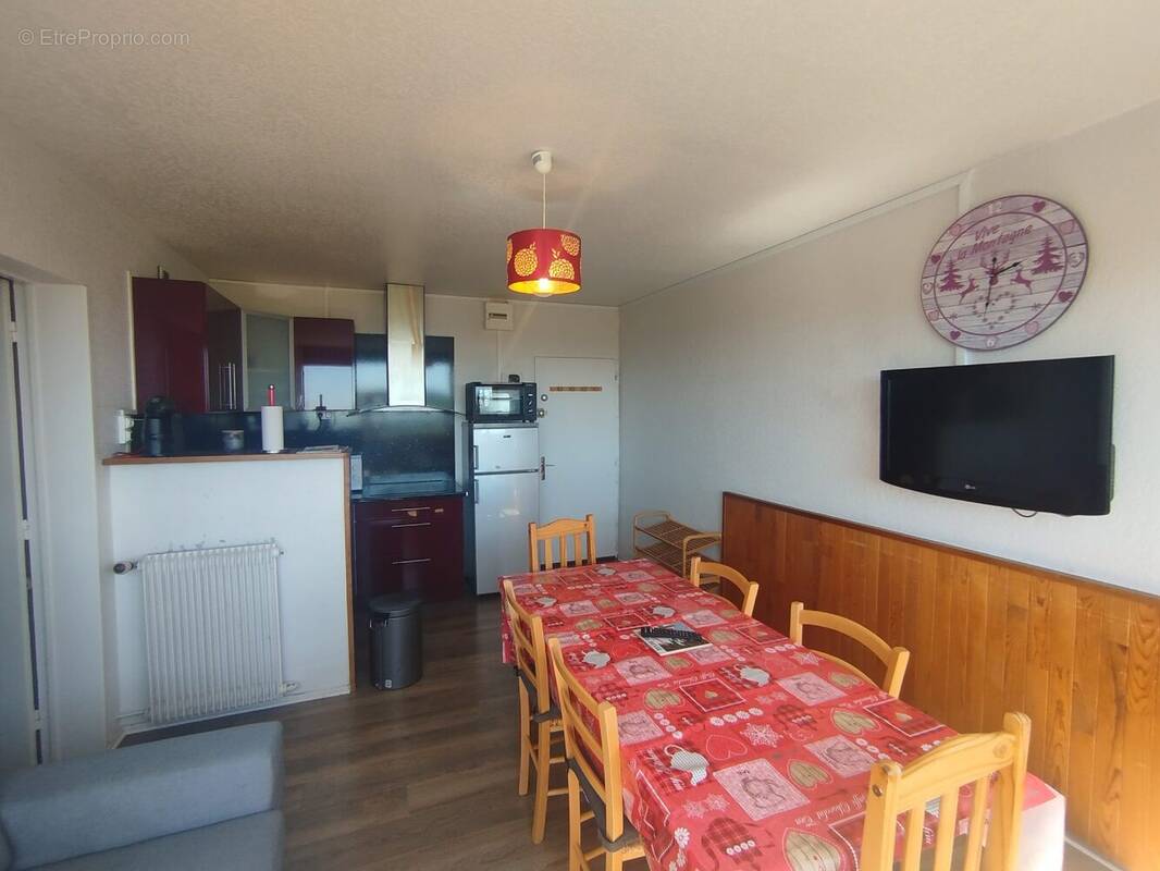 Appartement à BESSE-ET-SAINT-ANASTAISE