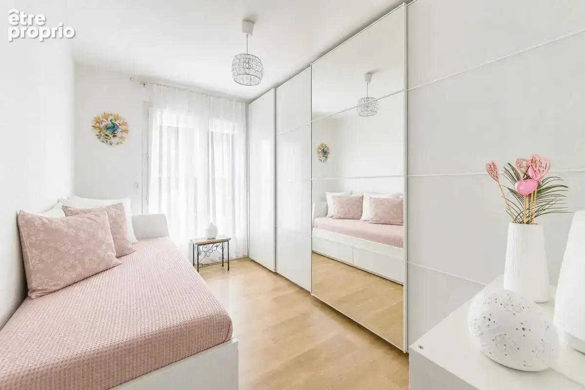 Appartement familial T5 de 112 m², Tours Nord, limite St Cyr - photo 10