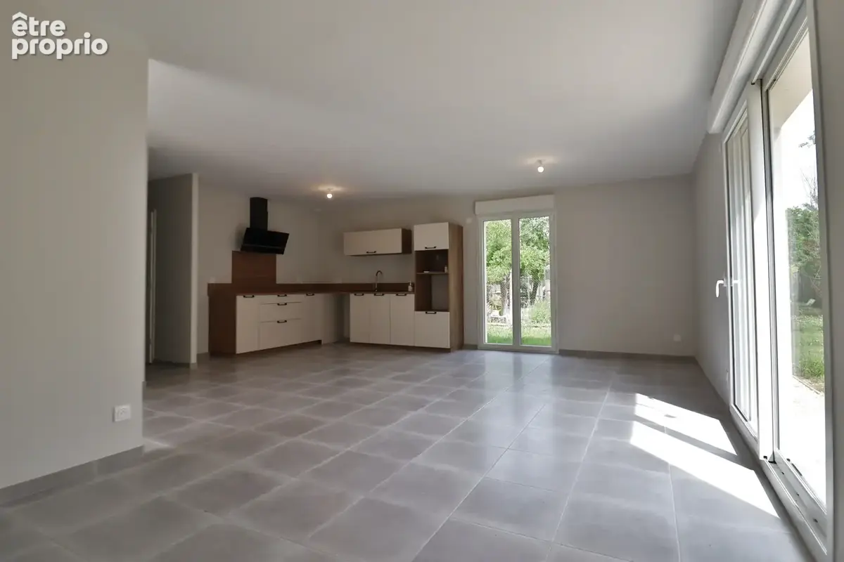 Maison Neuve avec jardin clôturé - photo 2