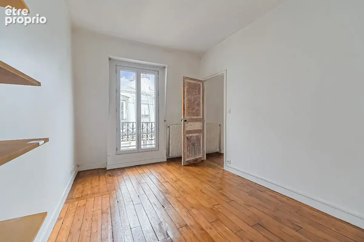 Appartement Paris 2 pièce(s) 26 m2 - DERNIER ETAGE - photo 12