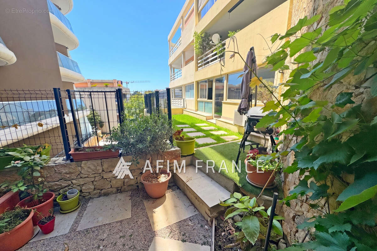Appartement à BEAUSOLEIL
