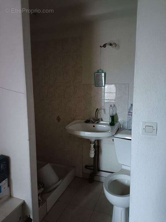 Appartement à SILLANS-LA-CASCADE