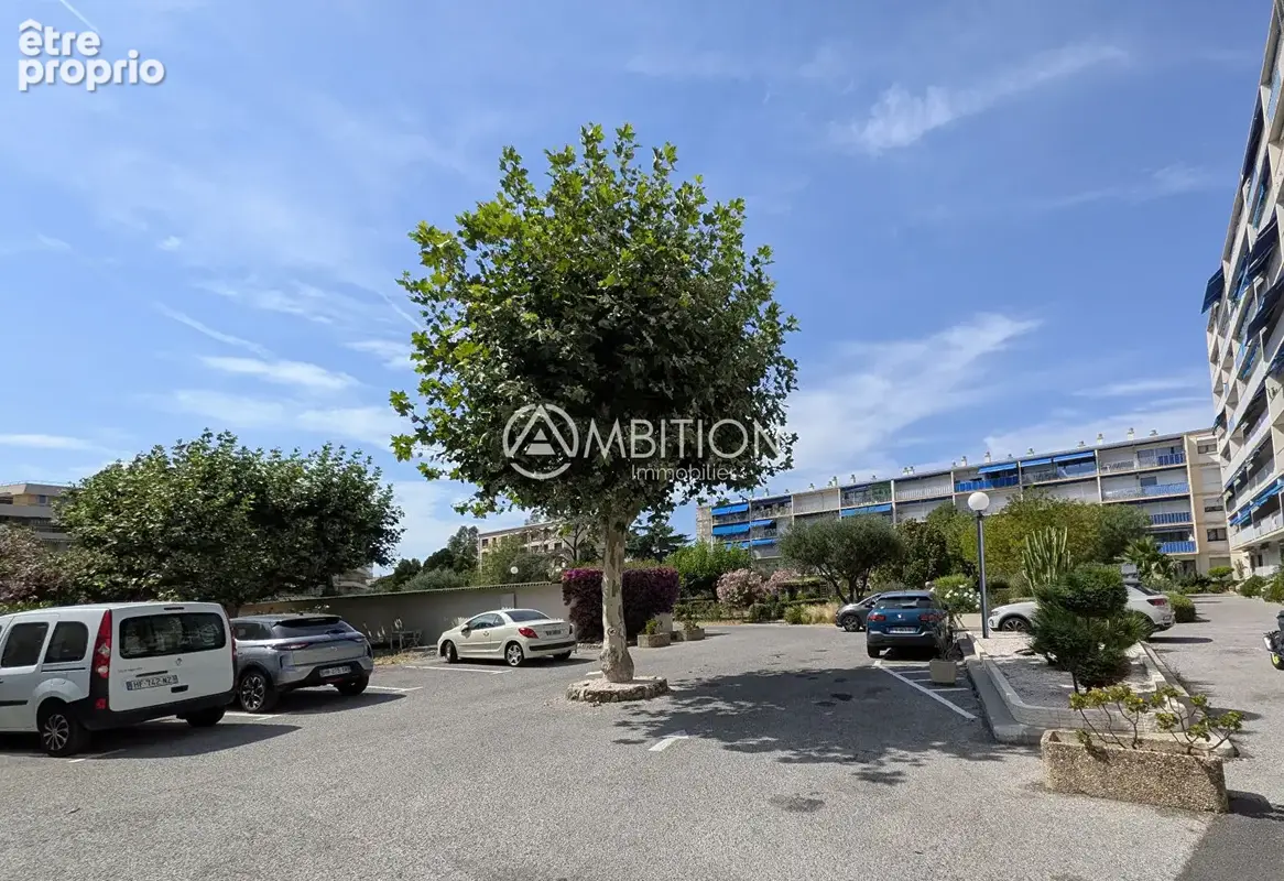 Photo Appartement à Frejus au prix de 255 000€