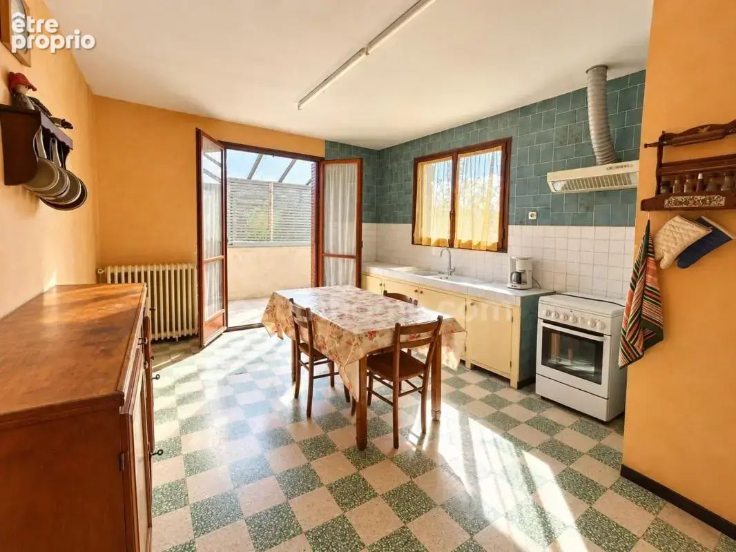 Roquemaure (30) – Maison familiale de 149 m² sur terrain de 657 m² - photo 3