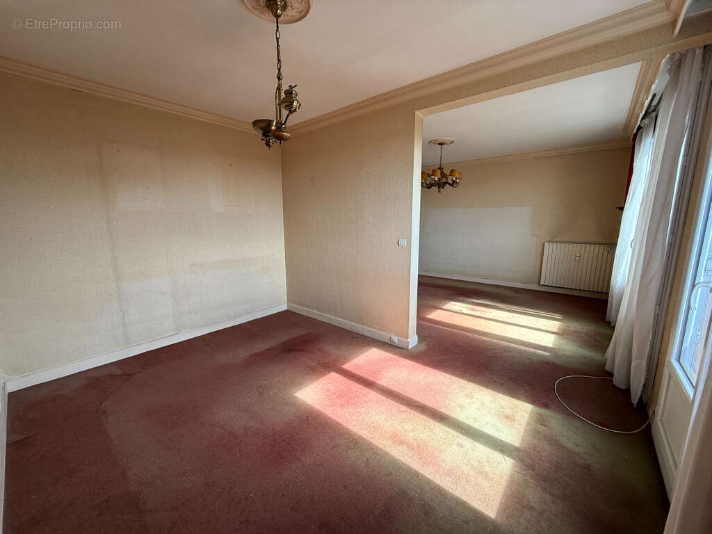Appartement T3 Résidence Racine avec garage et ascenseur - photo 8