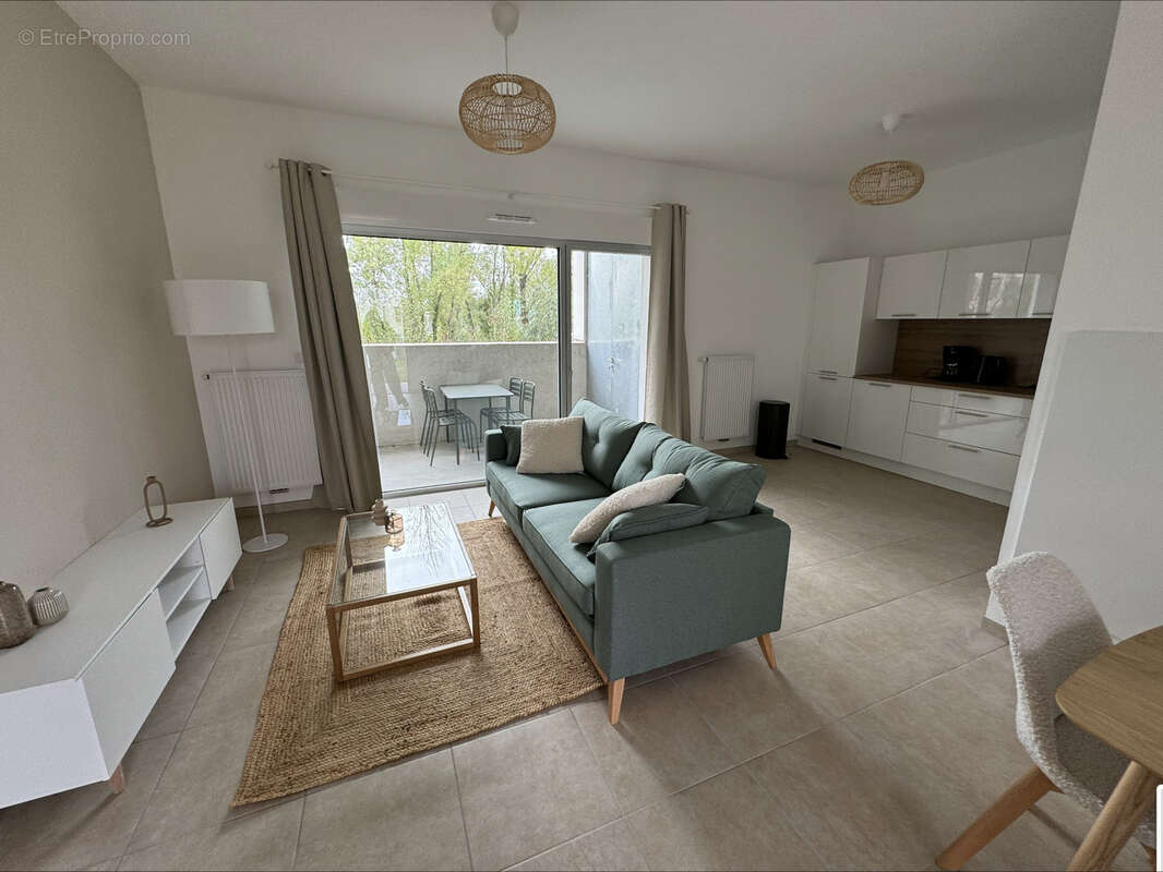 Appartement à BORDEAUX