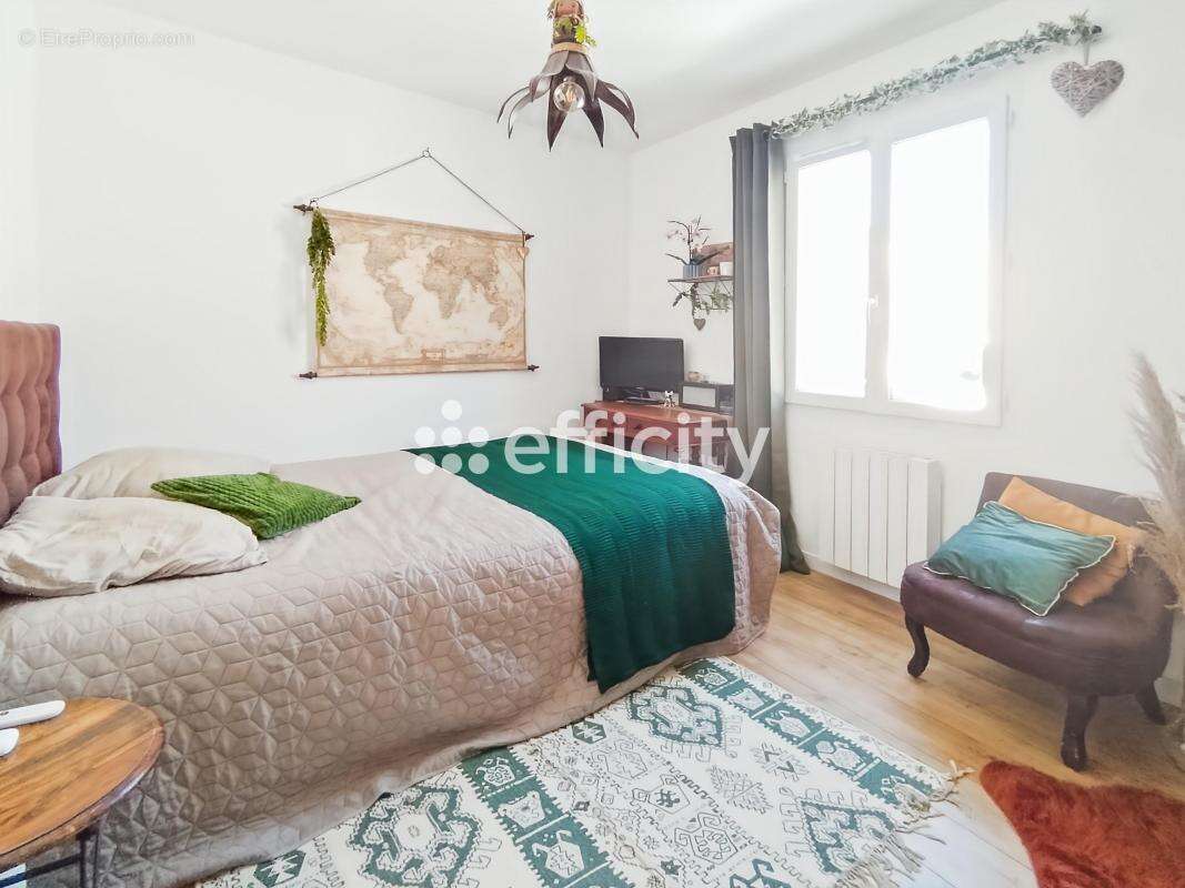 Maison à AIGREFEUILLE-D&#039;AUNIS