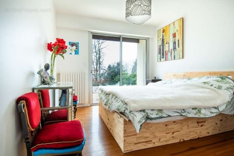 Maison à BIRAC-SUR-TREC