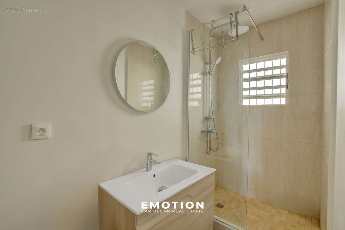 Appartement à SAINT-MARTIN