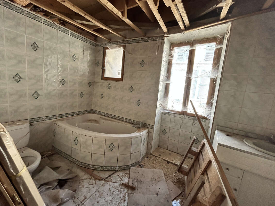 Maison à renover - photo 6