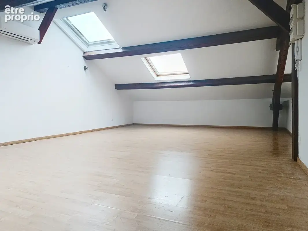 Appartement type 3 de 102 m2 dont 52.06 m2 carrez - photo 1