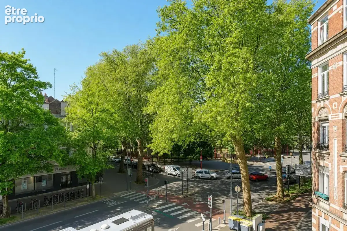 Lille - Appartement 4 pièces 85 m² avec cave - photo 7