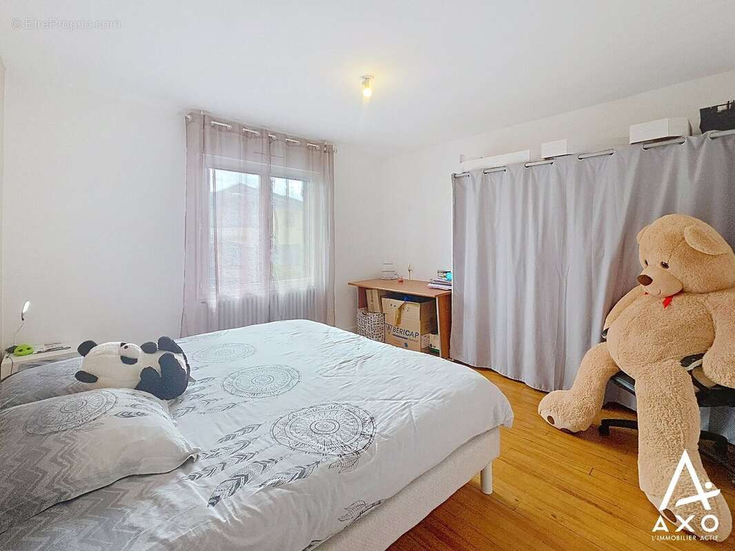 Maison à SAINT-PIERRE-DU-MONT