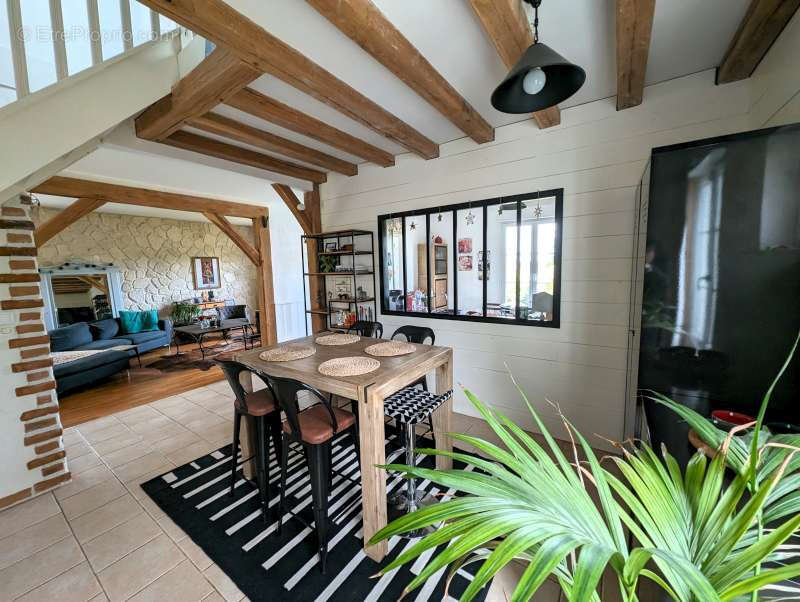 Maison à GARANCIERES