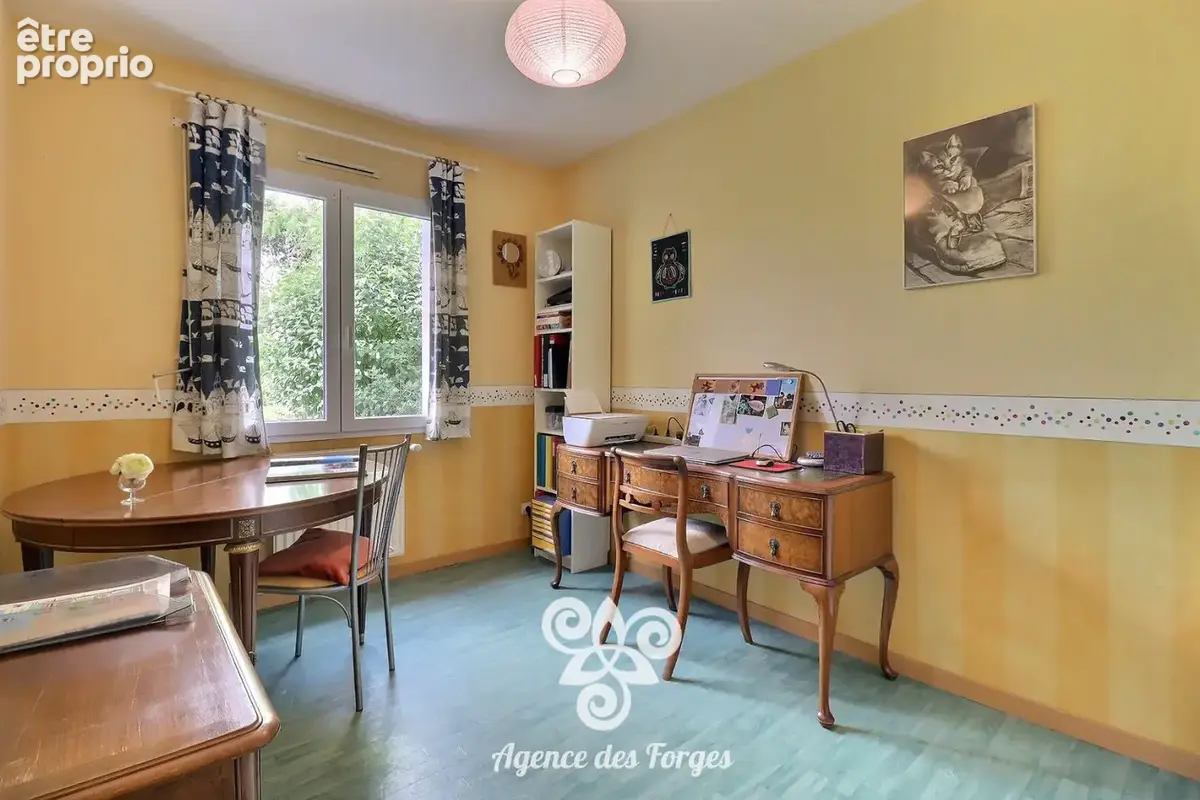 Maison plain pied - 3 chambres + bureaux / 606m² de terrain / Saint Julien De Concelles - photo 9