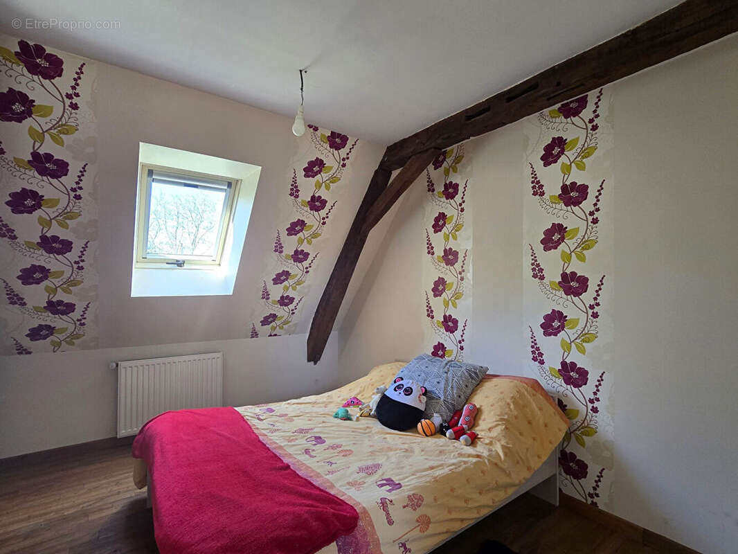 Maison à ETIVAL-LES-LE-MANS