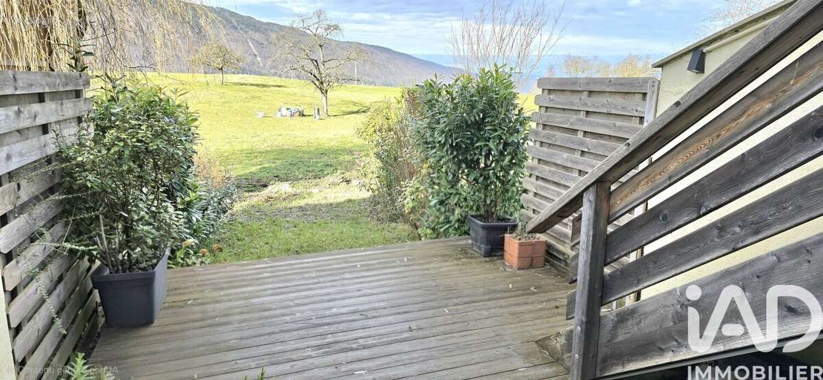Photo 2 - Appartement à SAINT-JORIOZ