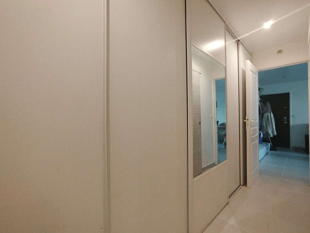 Appartement à CORBEIL-ESSONNES