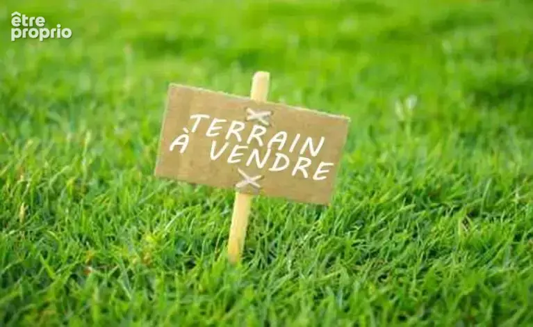 Terrain à CHALONS-EN-CHAMPAGNE
