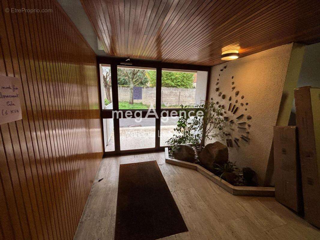 Appartement à BONNEUIL-SUR-MARNE