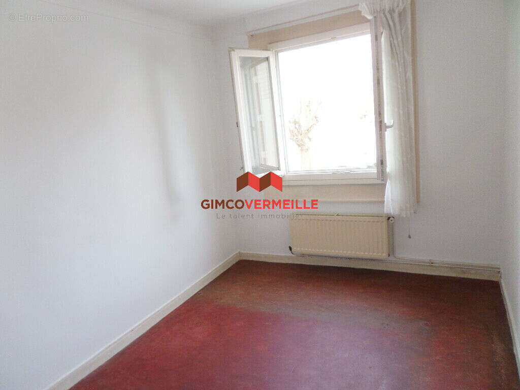 Appartement à VAUCRESSON