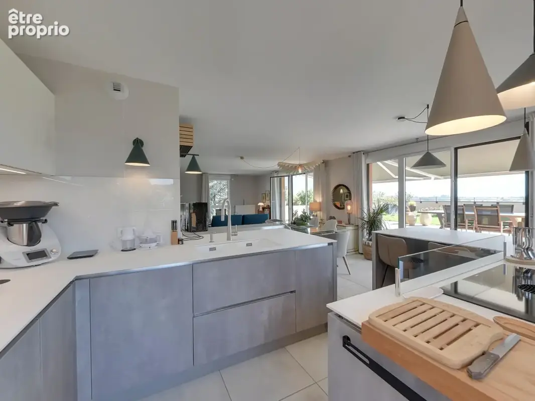 Superbe 4 pièces + cuisine de 113m2 avec 208m2 de terrasse panoramique et poss. 2 garages voiron le karat - photo 5
