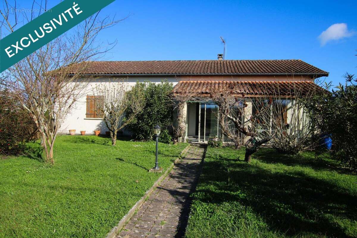 Photo 2 - Maison à ETAULIERS