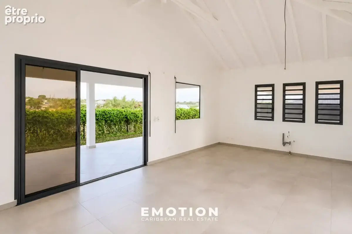 Villa contemporaine neuve T4   120 m2 habitables   Saint-François - photo 3
