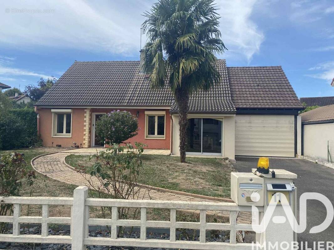 Photo 1 - Maison à PARAY-LE-MONIAL