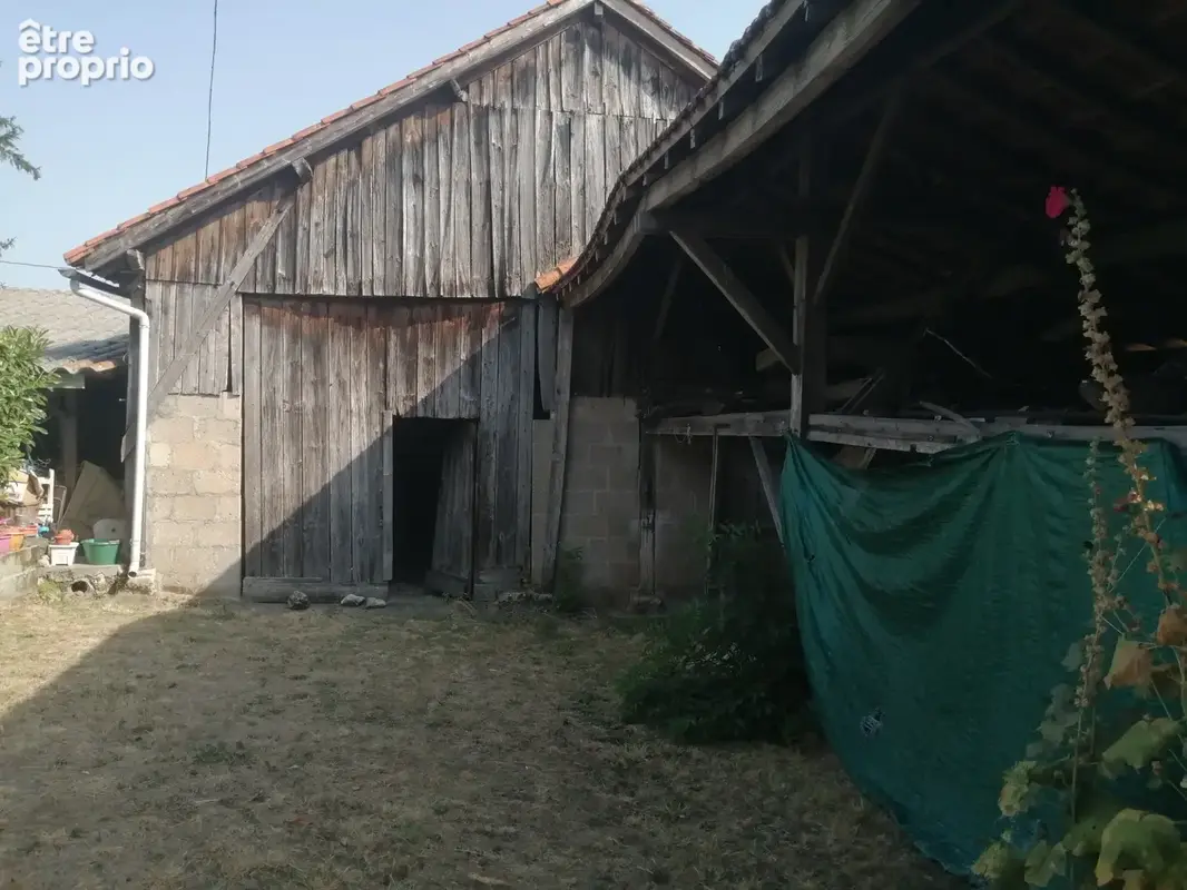 Maison mitoyenne, grange, 7 660 m2, travaux - photo 5