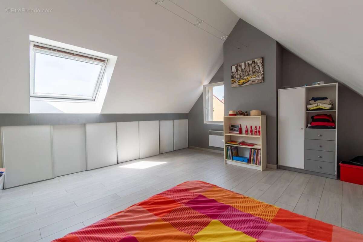 Maison 145 m² à Margency  - photo 9