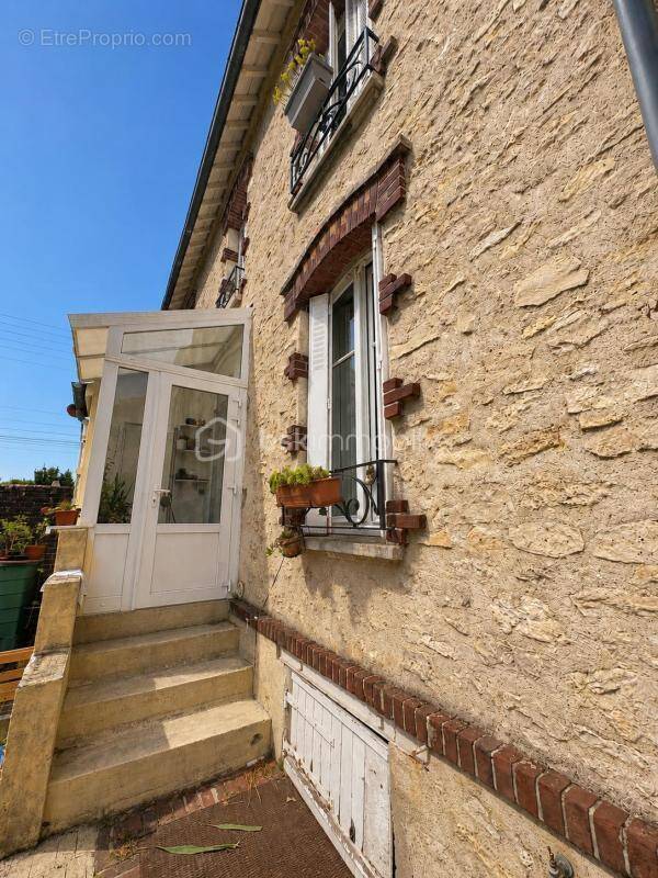 Maison à CREPY-EN-VALOIS